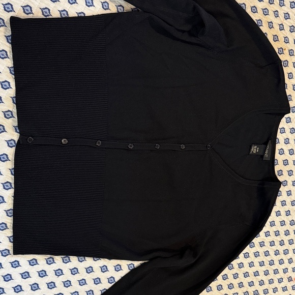 Lane Bryant 14-16 Women's 7 button front  Black Cardigan unique waist - Picture 4 of 7